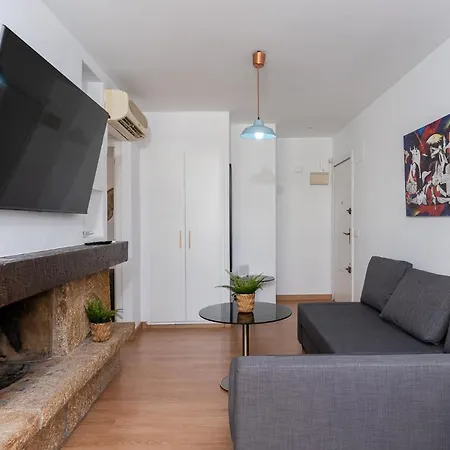 Monko Picasso Торремолінос